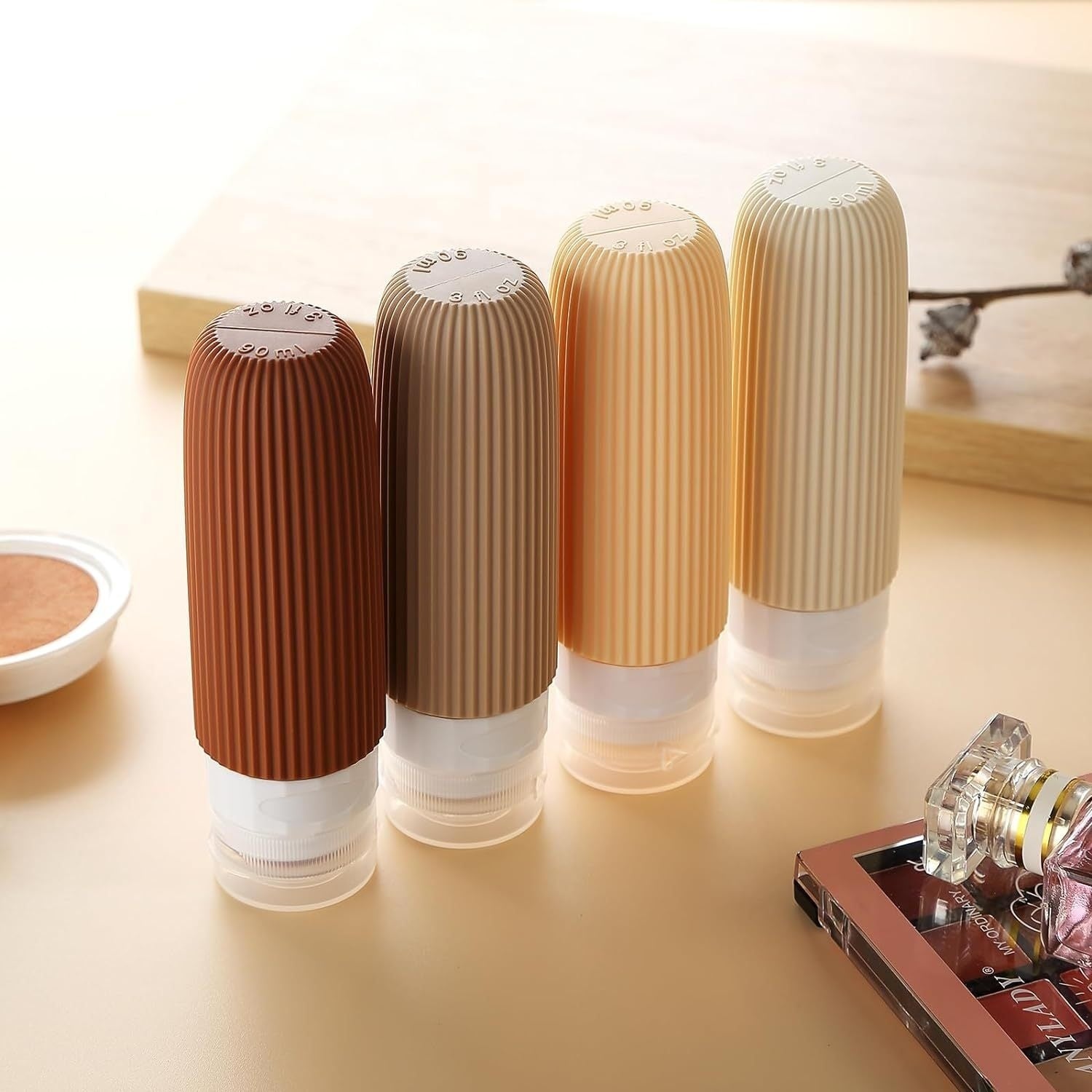 Various Designs Cosmetics Storage Bottle Silicone Heat Insulation